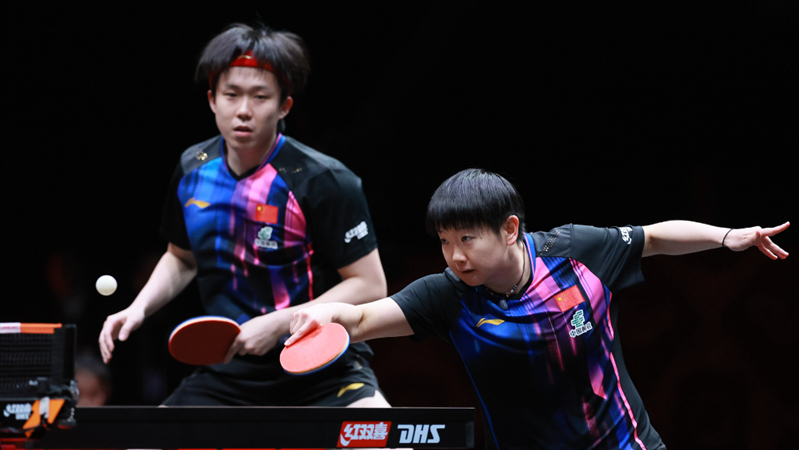 又伤了，对阵柏林联合时帕夫洛维奇的左大腿出现伤病（帕夫洛维奇战柏林联合左大腿再度受伤）