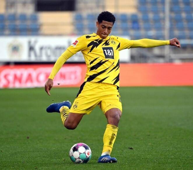 全市场：戴维表现未达尤文预期，米兰、热刺和切尔西对他感兴趣（全市场：戴维表现不达尤文标准，米兰、热刺与切尔西有意引进）