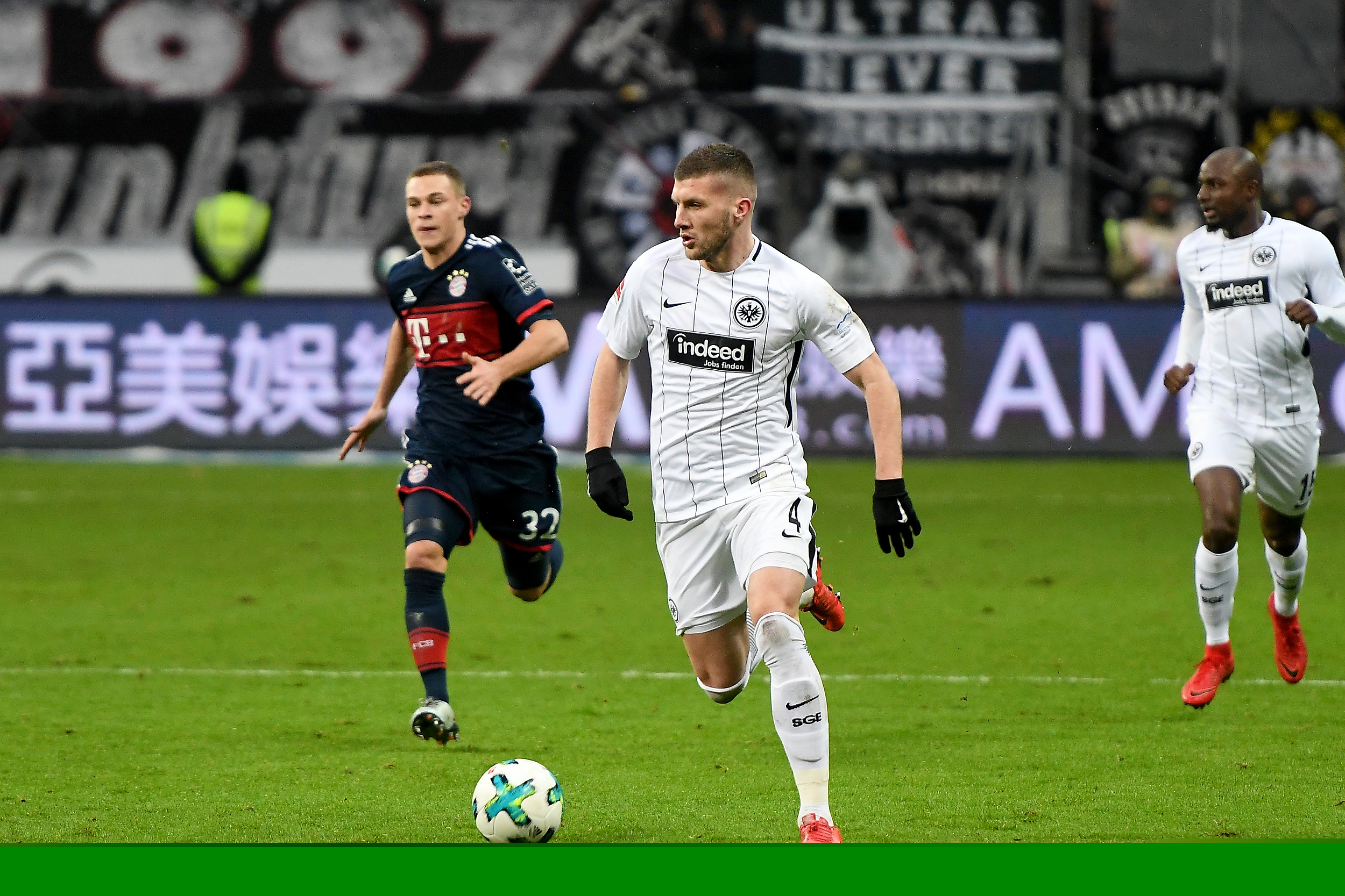 环足奖年度最佳前锋最终8人候选：登贝莱、亚马尔、姆巴佩在列（环足奖年度最佳前锋8人名单出炉：姆巴佩、登贝莱、亚马尔等入围）