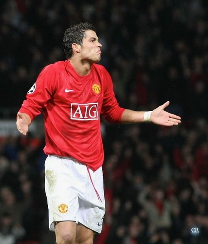 奇兵！泰森15中11轰24分，第三节独砍16分（爆发！泰森15投11中砍下24分，第三节独得16分）