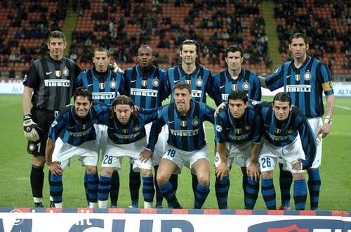 许尔勒：踢球的各种要求让我觉得不是我的生活，所以选择退役（难以认同被诸多要求束缚的足球生活，许尔勒选择退役）