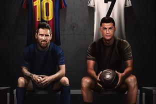 文胖：湖人被收购后，巴斯家族的每个子女都获得了9亿多美元（文胖：湖人易主后，巴斯家族每位子女各拿到逾9亿美元）