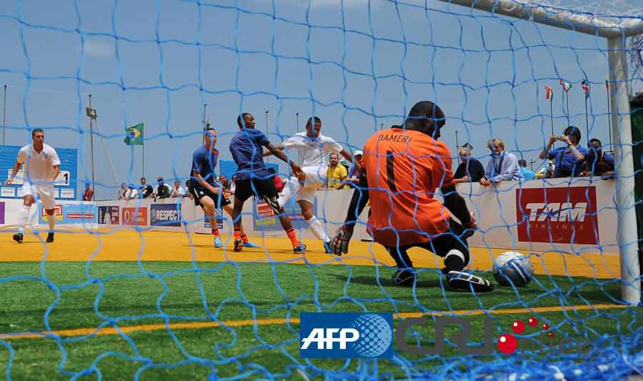 Troopz：德国人应该庆幸只丢了三球！（Troopz：德国队只丢三球已算幸运！）