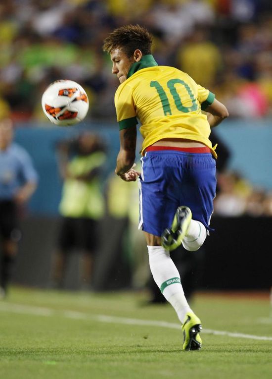 梦回2023年？福登连续4轮英超破门，累计已经打入6球（仿佛重返2023：福登英超已连续4轮破门，累计攻入6球）